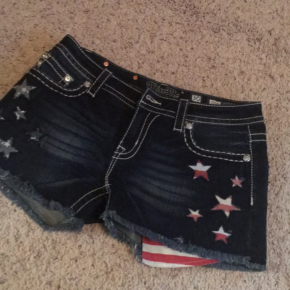 Miss Me Shorts